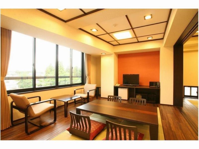 פוג'יקאוואגוצ'יקו Yamagisi Ryokan מראה חיצוני תמונה