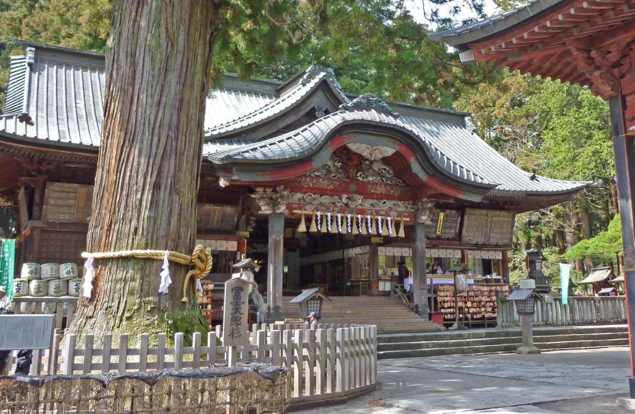 פוג'יקאוואגוצ'יקו Yamagisi Ryokan מראה חיצוני תמונה